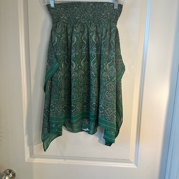 Max Studio Green Paisley Retro Hankerchief Skirt/ Top, size XS - Picture 5 of 6